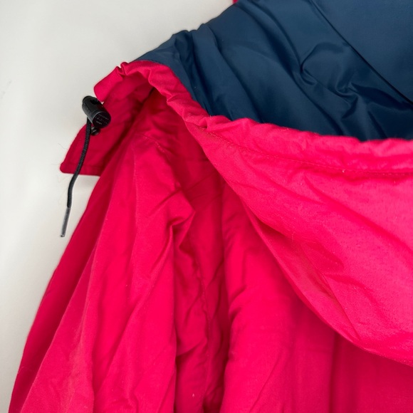 Women’s red L.L. Bean winter coat, size medium - Picture 10 of 11